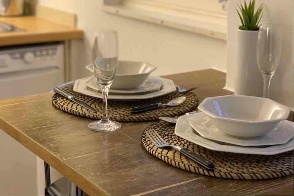 Spacious Flat In The Most Desirable Area Of London Exterior photo